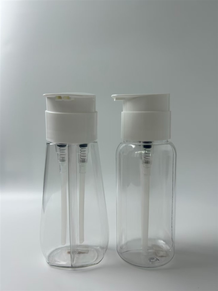 bottle to put hair dye in